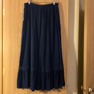 Rayon maxi skirt navy blue XL NWT